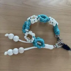 ターコイズ・ホワイト iPhoneスマホストラップ