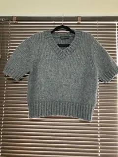 ZARA グレー Vネック 半袖ニット Lサイズ