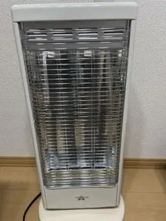 アラジン 遠赤グラファイトヒーター 1000W AEH-G100C 2023年製のサムネイル