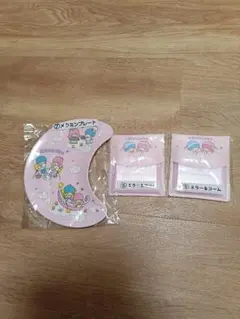 キキララくじメラミンプレートとミラーコームセット