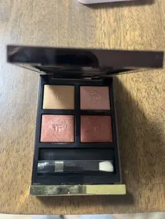 【新品未使用】TOM FORD アイカラークォード 40A ゴールデンアワー TOM FORD アイ カラー クォード （40A ゴールデンアワー）｜Yahoo