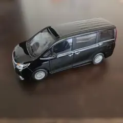 非売品 トヨタ エスティマ ハイブリッド ミニカー カラーサンプル