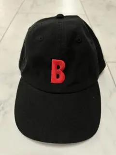 MADISONBLUE Bロゴ ベースボールキャップ ネイビー - メルカリ