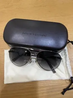 Louis Vuitton サングラス　アティチュードパイロットのサムネイル