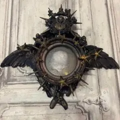 1点限定作品】悪魔の血を封印せし十字架オブジェ（ゴート） - メルカリ