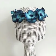 H&M フラワーモチーフ ヘアバンド　花冠　ヘッドピースのサムネイル