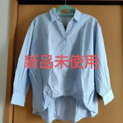 アベイル　新品未使用　抜き襟裾タックシャツのサムネイル