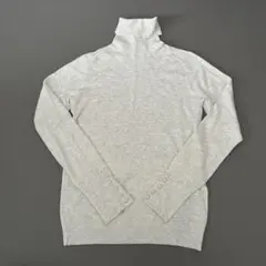 ZARA 長袖タートルネック　パールニット　ライトグレー