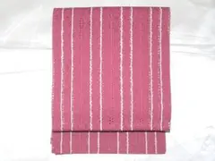ピンク色全通縦縞柄 ラメ調絹 長さ約3ｍ73㎝ 未使用超美品