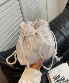 ホワイトリボン付き巾着バッグ