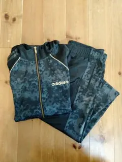 adidas ブラック 迷彩 ジャージセット