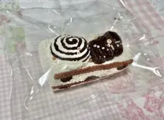 BloomingJapan 昭和ケーキ タピオカミルクティー スクイーズ