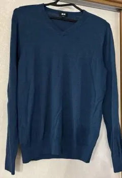 UNIQLO ユニクロ　Vネックニットセーター ダークブルー　Mサイズ