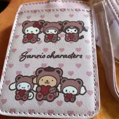 新品タグ付き　サンリオキャラクター カードケース ピンク　パスケース ストラップ