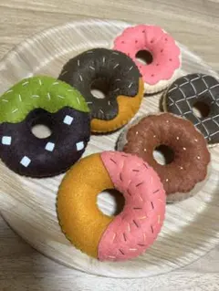 【28】フェルト製カラフルドーナツ6個セット