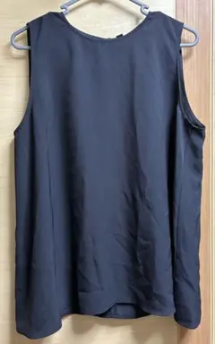 UNIQLO ブラック ノースリーブ XL