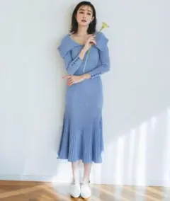 LILY BROWN ビックカラーニットワンピース