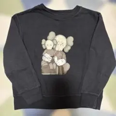 キッズ　トレーナー　UNIQLO 黒　120 KAWS
