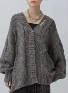 2ゲージケーブル刺繍ロゴカーディガン　新品未使用