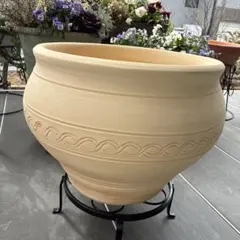 テラコッタ製壺型大型植木鉢 素焼き植木鉢波模様