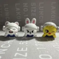 SKZOO びっくらたまご ふろふちころりん ダンスラチャ