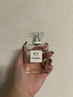 【早いもの順】CHANEL N°5 L'EAU 香水