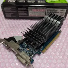 ASUS GeForce GT 610 グラフィックボード 本体のサムネイル