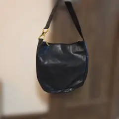 フランチェスコ·ビアジア 黒いレザーショルダーバッグ