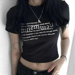 mnem（ムネム） 24ss smudge letter half top