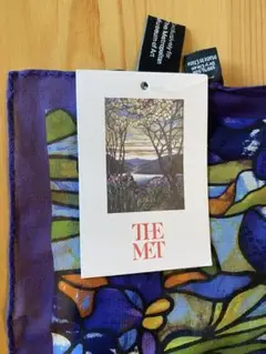 ★新品★N.Y. THE MET美術館シルク100%スカーフ　タグ付