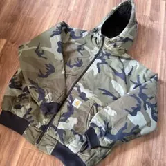 Carhartt カモフラージュ フード付きジャケット