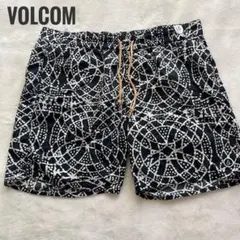 VOLCOM ボードショーツ 総柄　ショートパンツ Lのサムネイル