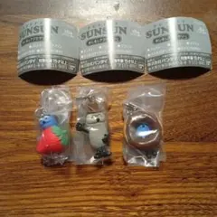 スンスン　めじるしアクセサリー　いちご　ドーナツ　ゾンゾン