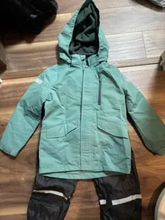 H&M 子供用防水スキーウェア　120-130