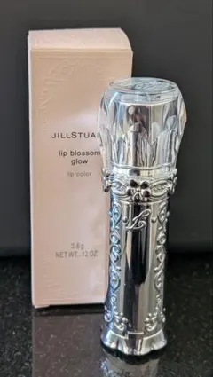 大人気✰JILLSTUART Lip Blossom Glowのサムネイル