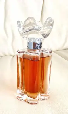 2025年最新】oscar de la renta 香水の人気アイテム - メルカリ