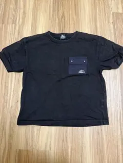黒のポケット付きTシャツ　Camp7