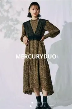 MERCURYDUO　♡　レースビスチェ付フラワーティアードワンピース