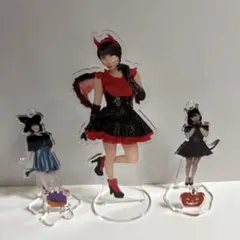 道重さゆみ アクリルスタンドキーホルダー FSK - メルカリ