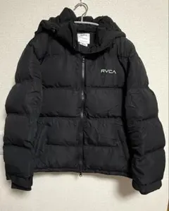 RVCA ブラック ダウンジャケット フード付きのサムネイル
