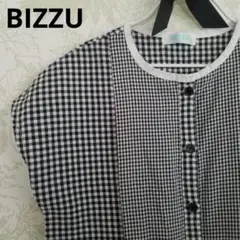 BIZZU ギンガムチェックワンピース　１２０　白黒　フレンチスリーブのサムネイル