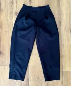 黒　スラックス ポケット付き　ユナイテッドアローズ　ブラック