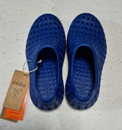 Item thumbnail for item b8c608f9-2164-4ce2-bc9d-d98223f7494f