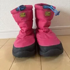 22センチ　子供用スノーブーツ