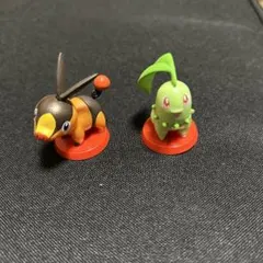 ポケモン　チョコエッグ 旅立ちの3匹 ポカブ　チコリータ