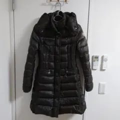 Moncler ダークグリーン ロングダウンジャケット
