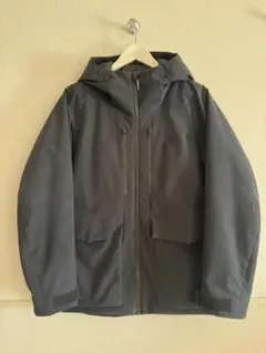 UNIQLO ユニクロ　ハイブリッドダウンパーカー　ダウン　アウター