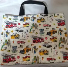 残1★特価★ポーチ付き【ハンドメイド】キルトおけいこバッグ/くるま