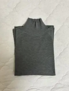 ZARA タートルネック