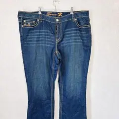 Item thumbnail for item 25a241cc-8b30-4cc4-806c-eaa5c05d2e72